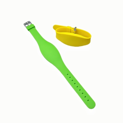Buy Flexible 13.56 Mhz RFID Wristband Programmable RFID Bracelet  Weatherproof online manufacture