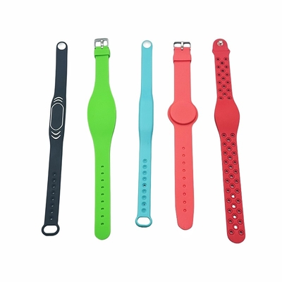 Buy Embossed Silicone Gym Health RFID Wrist Band Contactless For Men online manufacture
